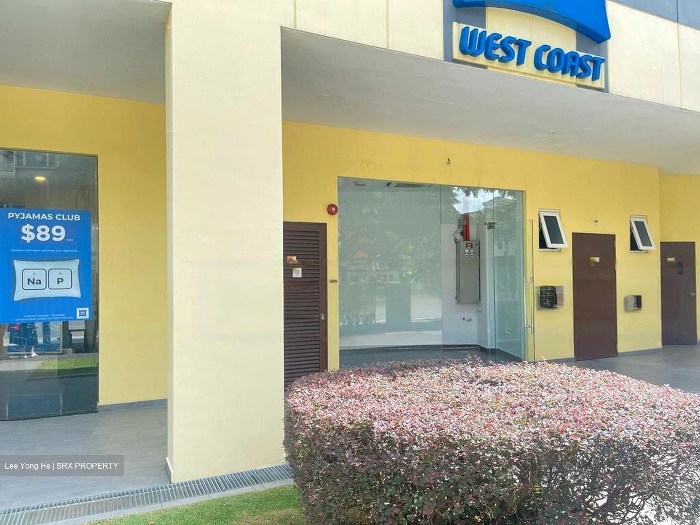 West Coast Highway (D5), Retail #460029321